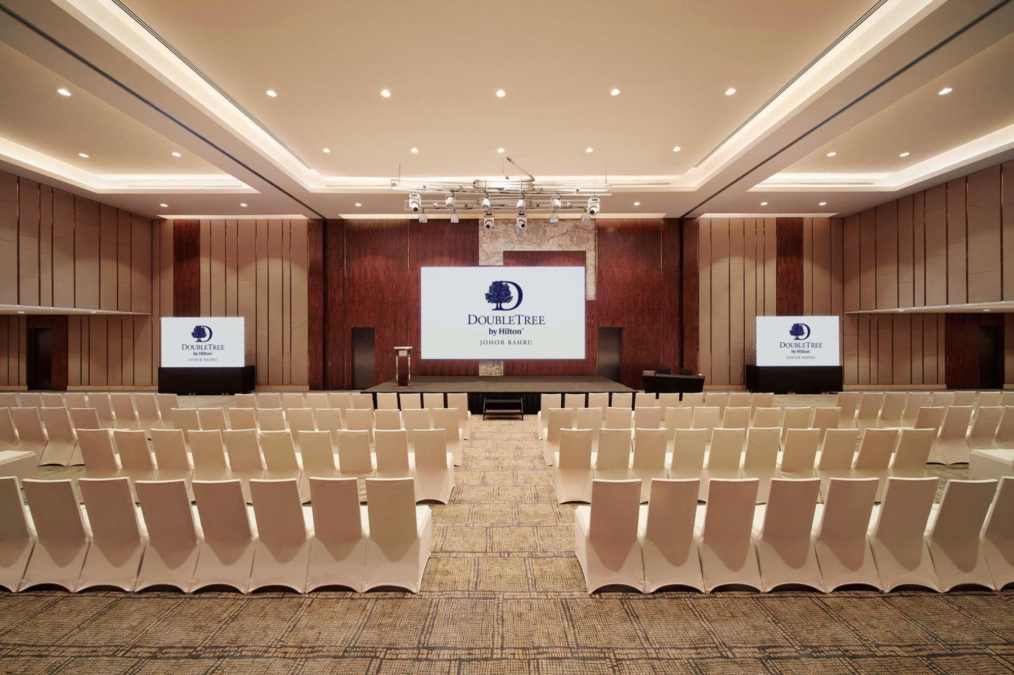 Hotel Doubletree By Hilton