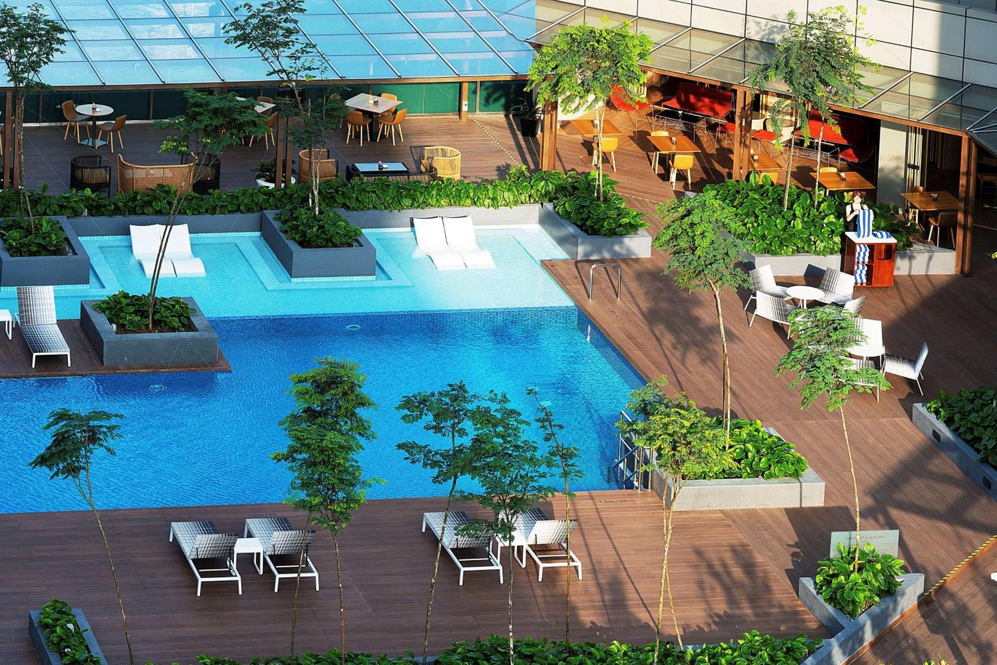 Doubletree By Hilton Hotel
